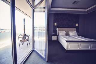 Отель Hotel Spa Ice Resort Тимишоара Угловой люкс 4*-1
